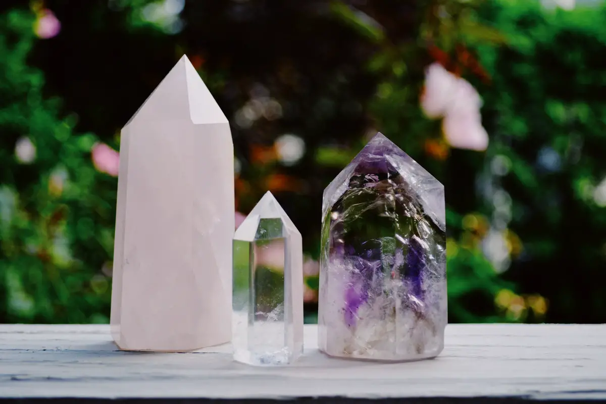 10 Must-Have Fantastic Crystals For Fertility