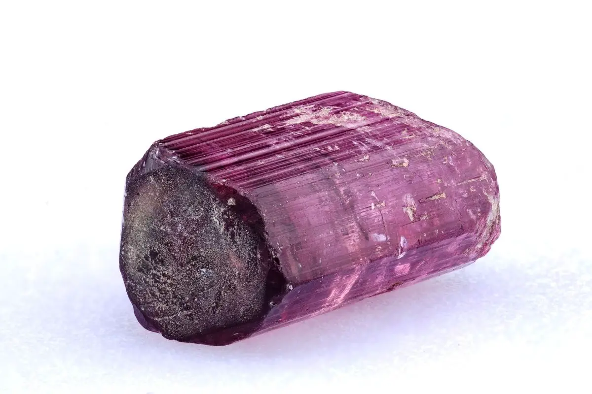 A Guide To The Most Powerful Purple Crystals (17)