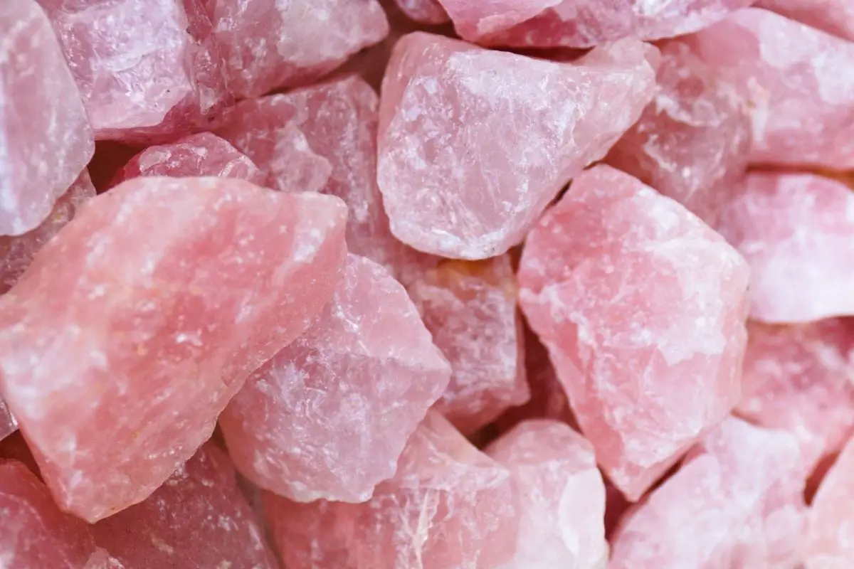 A Guide To The Must-Have Perfectly Pink Gemstones (7)