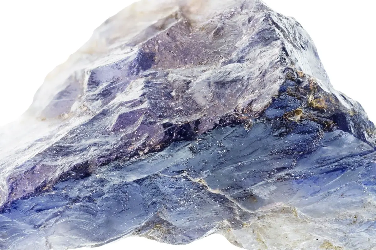 Popular Purple Gemstones That You Need To Add To Your Collection (5)