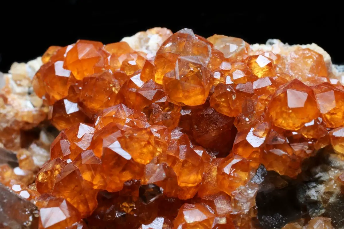 The Greatest Orange Crystals You Need To Have In Your Collection (15)