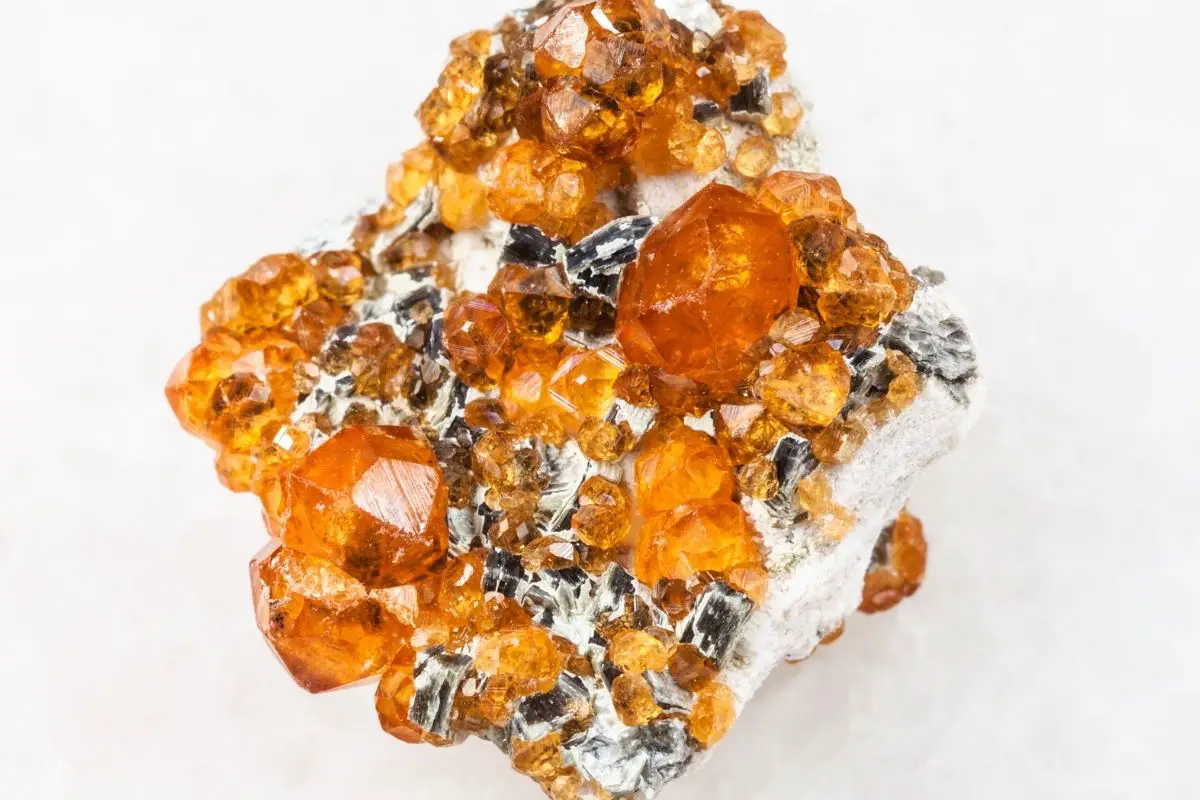 The Greatest Orange Crystals You Need To Have In Your Collection (7)